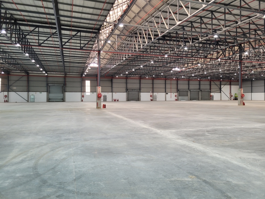 To Let commercial Property for Rent in Montague Gardens Western Cape